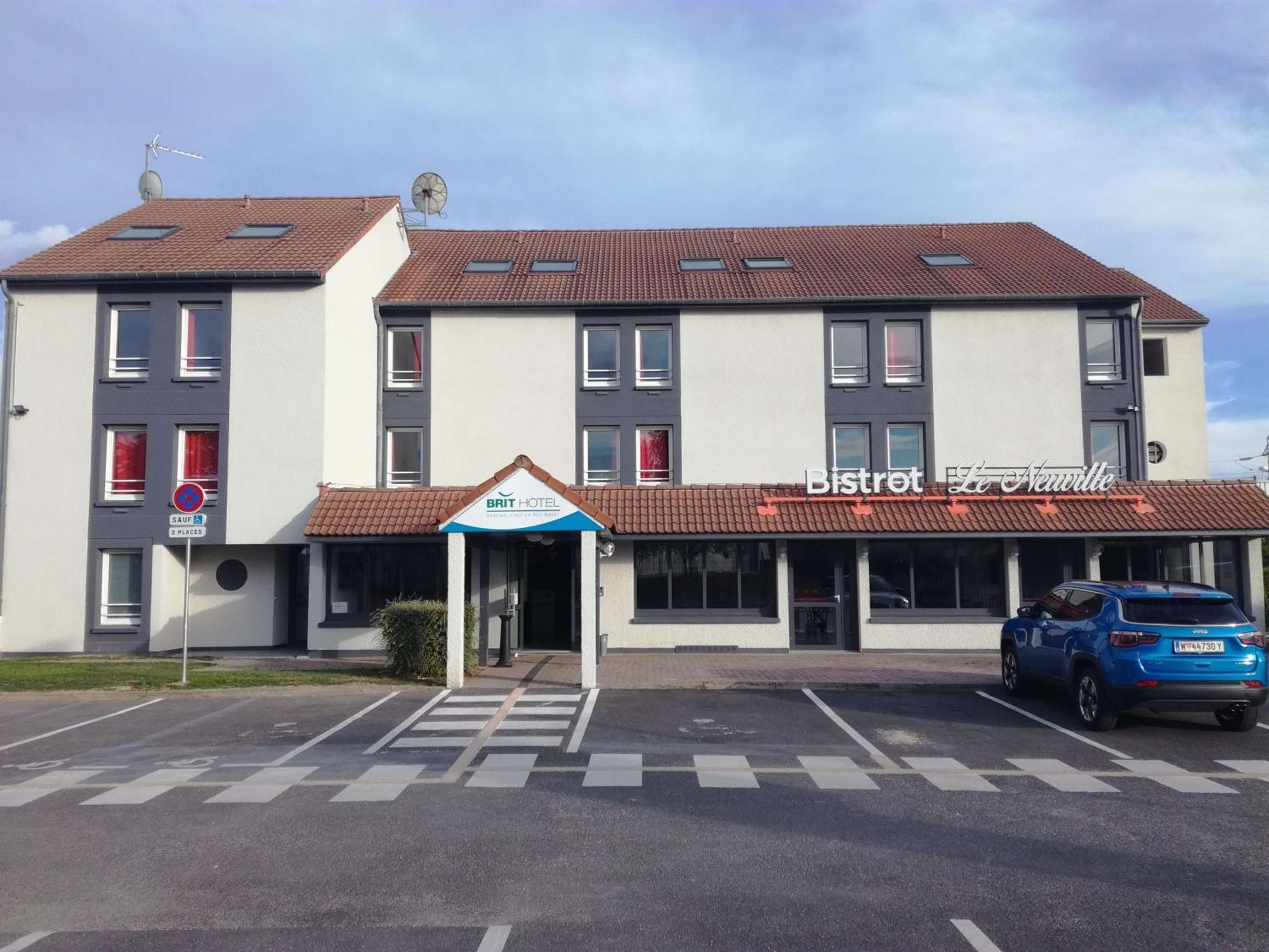 Brit Hotel Reims La Neuvillette Экстерьер фото