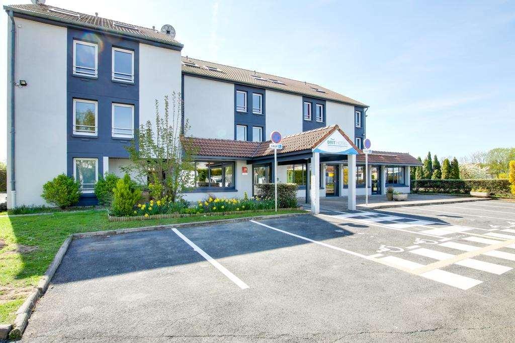 Brit Hotel Reims La Neuvillette Экстерьер фото