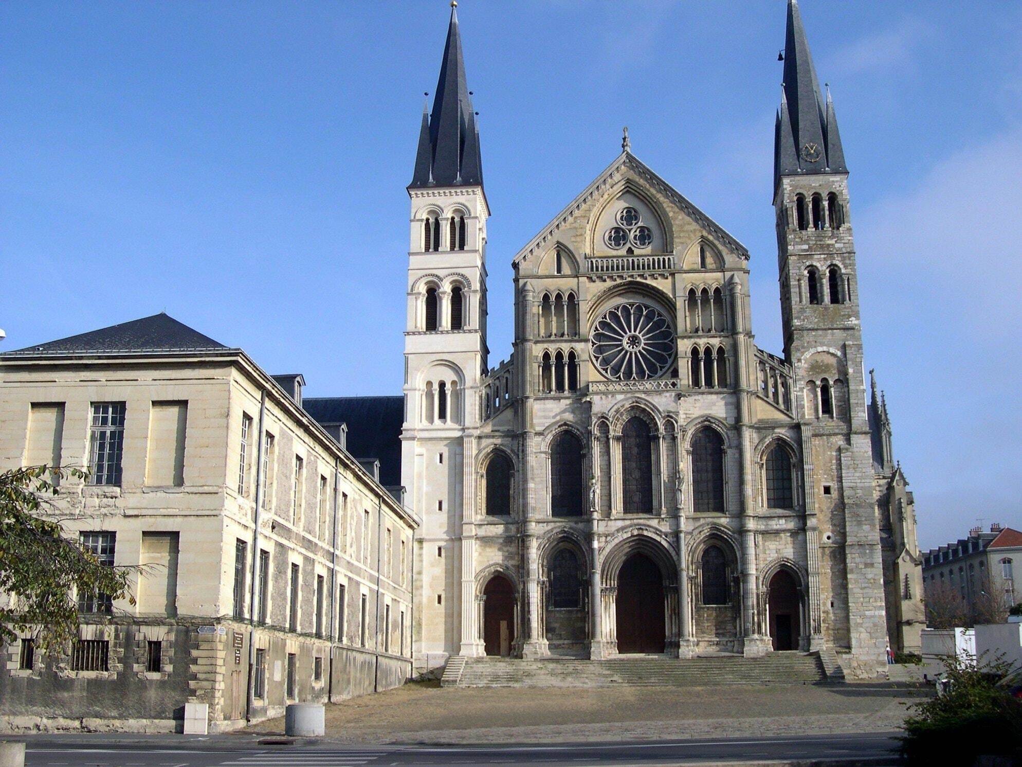Brit Hotel Reims La Neuvillette Экстерьер фото